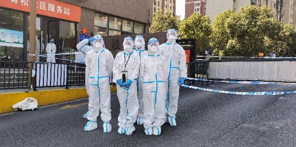 上海，我們用“服務(wù)為榮”來守護①